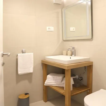 Solaris Villa