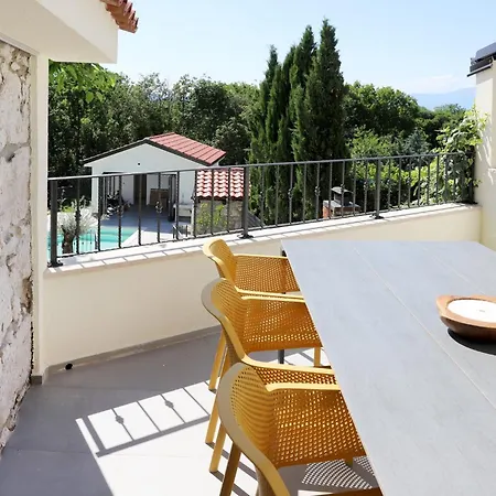 Solaris Villa *